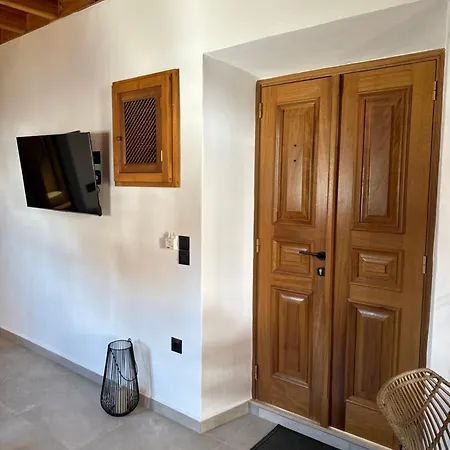 度假居 Tapanis Luxury House