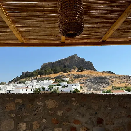 Tapanis Luxury House